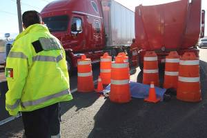 Camión atropelló y mató a trabajador de bacheo en la autopista México-Puebla