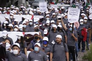 FOTOS: Marchan trabajadores poblanos para conmemorar el 1 de mayo