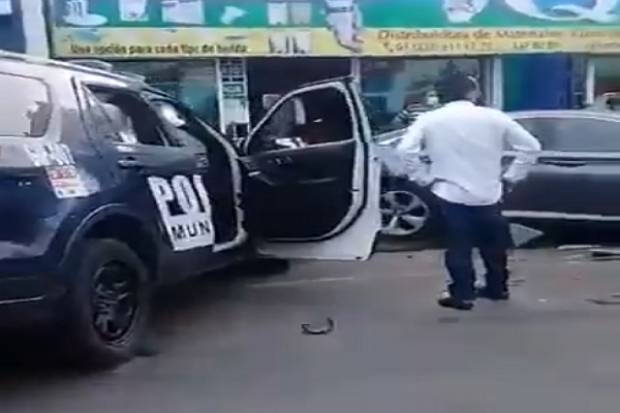 Carambola entre patrulla de la SSC y cuatro vehículos en Puebla; hay 4 lesionados