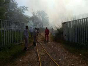 Al menos 5 lesionados por explosión de ducto de Pemex en Poza Rica