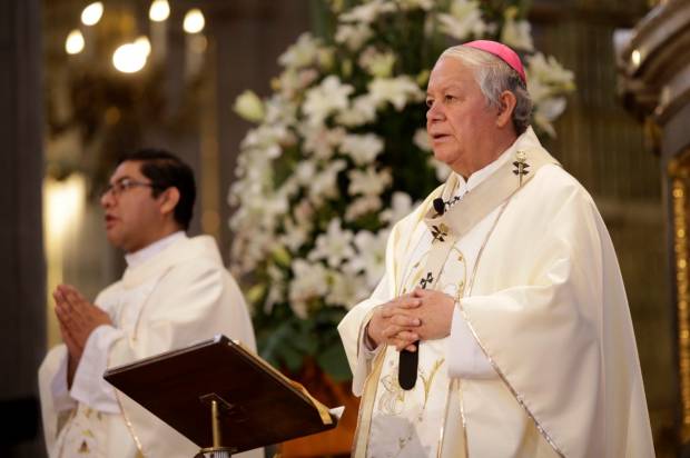 En agosto, reactivarían servicios religiosos en Puebla