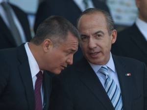 Calderón se declara a favor de la ley tras detención de su secretario de Seguridad