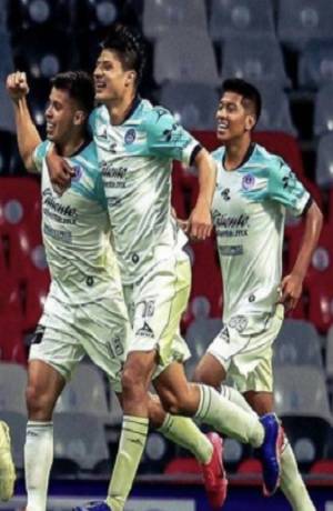 Cruz Azul estrena corona con derrota 2-0 ante Mazatlán FC