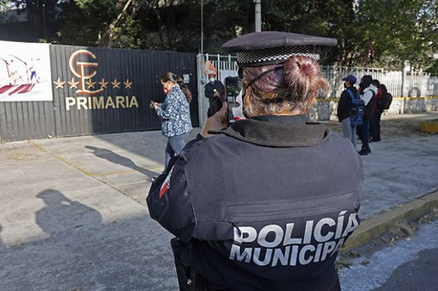 118 policías municipales reprobaron el control de confianza en Puebla