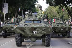 FOTOS: Presentación de tropas de la XXV Zona Militar en las calles de Puebla