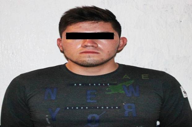 Cayó sujeto acusado de robo de vehículo y privación de la libertad en Puebla