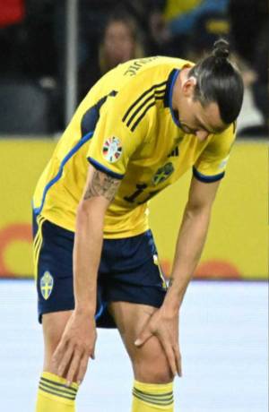 Zlatan regresó a la selección de Suecia pero no pudo evitar goleada 0-3 ante Bélgica