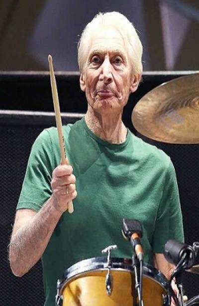 Muere Charlie Watts, baterista de los Rolling Stones