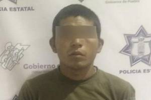 Sujeto es detenido con 25 envoltorios de droga en Puebla