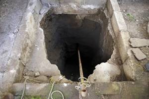 FOTOS: Localizan un túnel que lleva a toma clandestina en Xochimehuacan