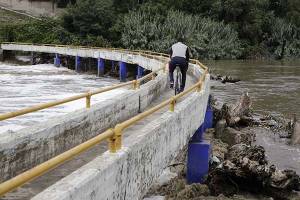 Detectan más de 120 empresas que contaminan el río Atoyac en Puebla Capital