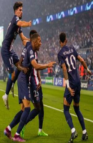 PSG gana 2-1 ante Juventus en el inicio de la Champions League