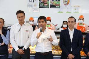 Alcalde de Puebla inaugura la primera tienda &quot;Mercado Bachoco&quot; en el país