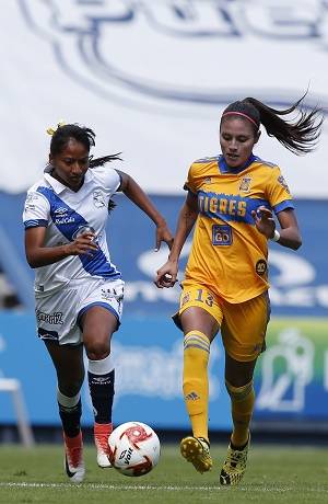 Puebla Femenil perdió 3-0 ante Tigres en el Cuauhtémoc