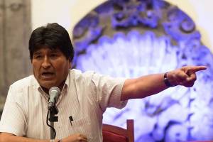 Evo Morales termina su exilio en México; viaja a Cuba y de ahí a Argentina
