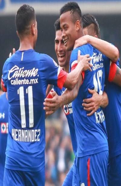 Cruz Azul dio cuenta de Pumas y apunta al título de la Liga MX