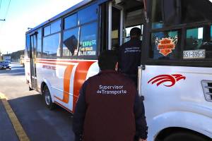 Por omitir medias sanitarias, 14 unidades de transporte público son infraccionadas en Puebla