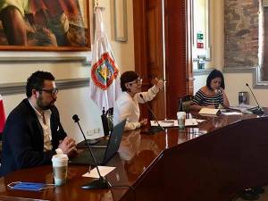 Gobierno de Claudia Rivera dialoga con comerciantes del Centro Histórico de Puebla