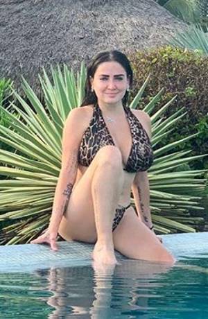 Celia Lora cautivó con bikinis en redes sociales