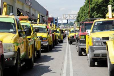 Ayuntamiento de Puebla dará servicio de grúas; busca desplazar a Antorcha