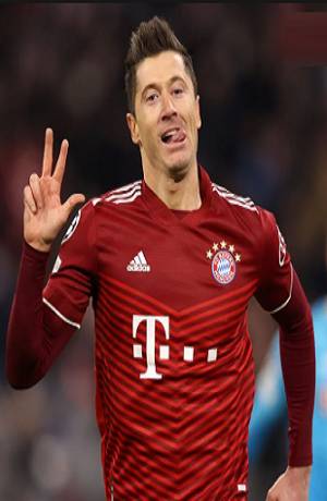 Robert Lewandowski pide dos años de contrato y aumento salarial al Bayern Munich