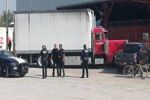 Dos detenidos tras balacera entre policías y ladrones en Acatzingo