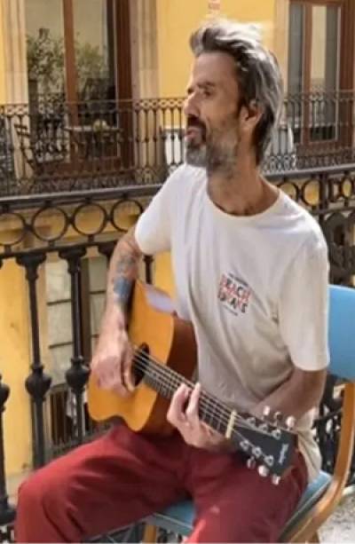 Pau Donés, de Jarabe de Palo, se reencuentra con la música por el coronavirus