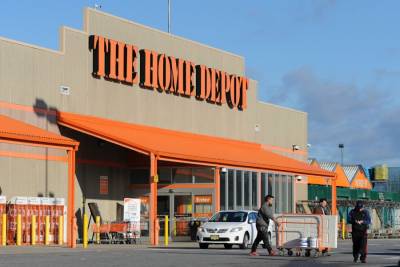 CROC amenaza a Home Depot con huelga tras protección del T-MEC