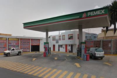 Joven dio a luz a su bebé en gasolinera de la colonia Santa María