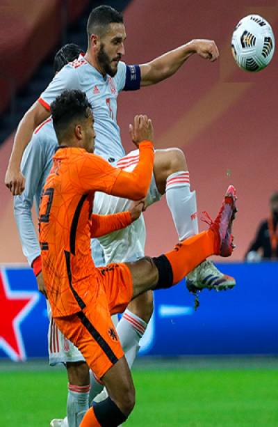 España y Holanda regalan empate 1-1 en partido amistoso