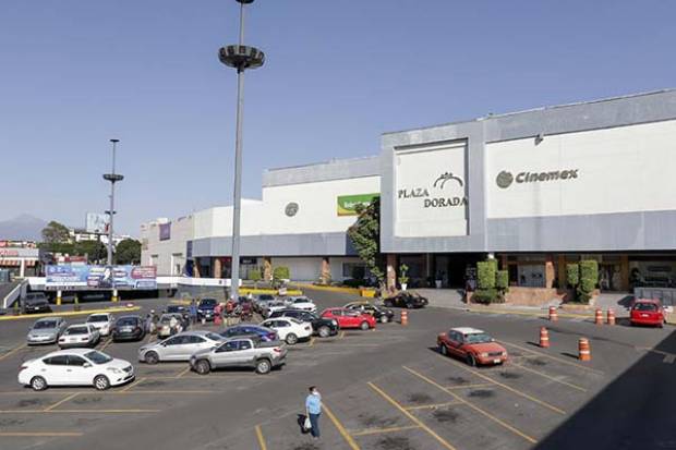 Pese a reducción de aforos, centros comerciales de Puebla recuperan empleos