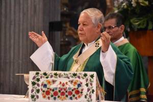 Arzobispo de Puebla urge a frenar feminicidios
