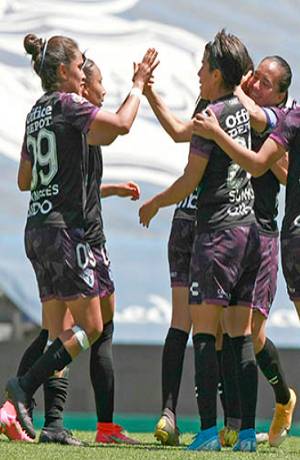 Pachuca derrota 1-0 a Puebla Femenil en el Cuauhtémoc
