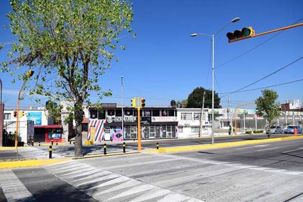 Ayuntamiento de Puebla continúa con el retiro de puentes anti peatonales