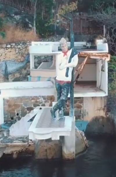 VIDEO: Tiktokeros ahora irrumpieron en casa de Cantinflas en Acapulco