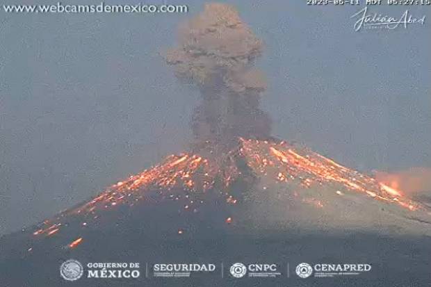 VIDEO: Popocatépetl registra fuerte explosión para iniciar el jueves