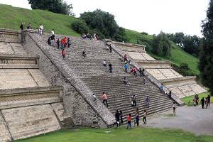Baja turismo extranjero a zonas arqueológicas de Puebla
