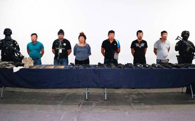 Detienen en Huauchinango a seis implicados en agresión de marinos en Xicotepec