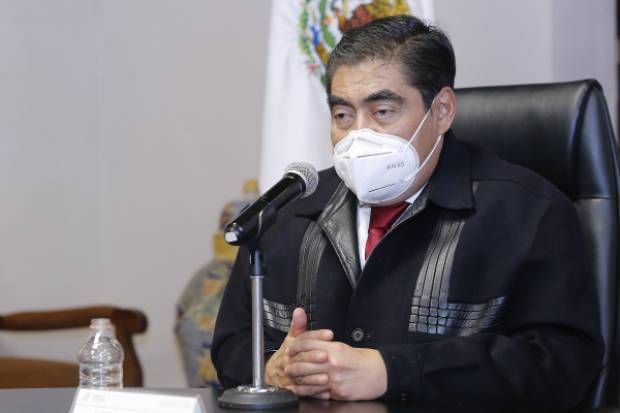 Barbosa llama a reforzar pacto comunitario por COVID en Puebla