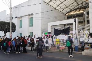 Estudiantes de la BUAP y UPAEP están en paro en protesta por inseguridad