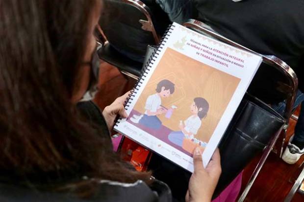 Puebla lanza manual para atención de niños y niñas explotados laboralmente