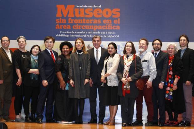 Nuria Sanz y Tony Gali inauguran el foro “Museos sin fronteras en el área circunpacífica&quot;