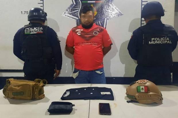 Motocilista es capturado con dosis de cocaína en Atlixco