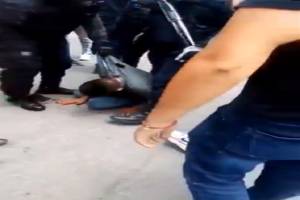 VIDEO: Golpean a ladrón tras despojar de su celular a una menor en Texmelucan