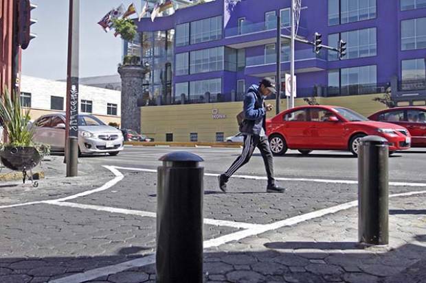 Instalación de bolardos beneficiará al turismo dentro del Centro Histórico de Puebla