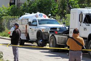 Aseguran siete pipas y un contenedor de gas LP tras cateo en Xochimehuacan