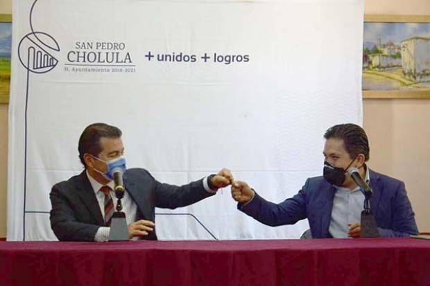 Gobierno de San Pedro Cholula regresa a la autoridad auxiliar la administración del panteón de Momoxpan
