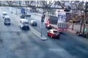 Transporte público colisiona contra camioneta en Huejotzingo