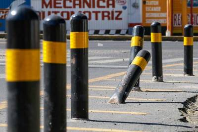 Ayuntamiento de Puebla analiza retiro de bolardos puestos por Claudia Rivera