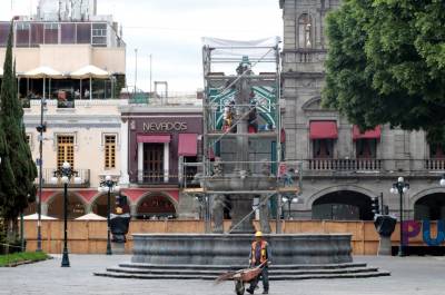 Sedatu “reduce” obras en el zócalo y cancela remodelación del mercado Amalucan